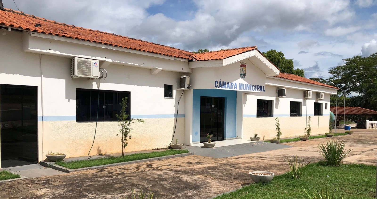 CÂMARA REALIZOU MAIS UMA SESSÃO APROVANDO PROJETOS