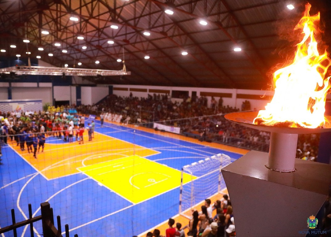 MELHORES EQUIPES DISPUTAM TÍTULOS DE CAMPEÃS DOS JOGOS ESCOLARES.